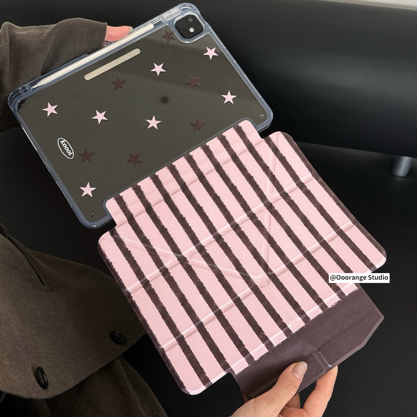 Desk Setup Ipad - Ins Pink And Brown Stripe Table