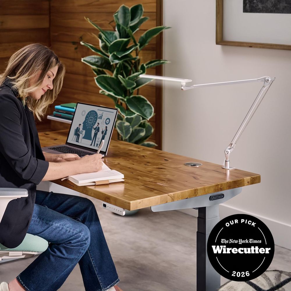 Adjustable 3-Color LED Desk La - огляд і ціна Setup Desk Monitor